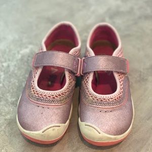 PLAE shoes size 10.5 lilac/pink